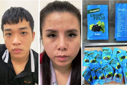 2 đối tượng và số ma túy Crispy Fruit Grape mua bán trái phép.