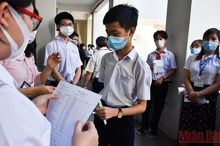 Thí sinh dự thi vào lớp 10 năm 2021.