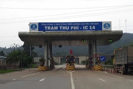 Trạm thu phí IC14 cao tốc Nội Bài-Lào Cai.