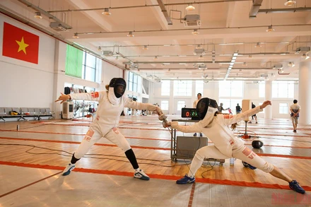 Đội tuyển đấu kiếm Việt Nam đặt mục tiêu giành ít nhất 3 Huy chương vàng tại SEA Games 31. (ẢNH: THÀNH ĐẠT)