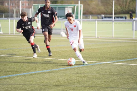 Đội tuyển U17 Việt Nam thua giao hữu U16 Eintracht Frankfurt với tỷ số 0-3. (Ảnh: VFF)