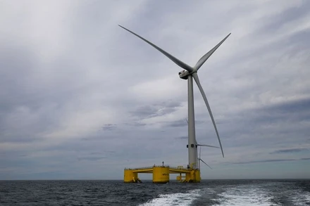 Turbine điện gió ngoài khơi ở Viana do Castelo, Bồ Đào Nha. (Ảnh: Reuters)