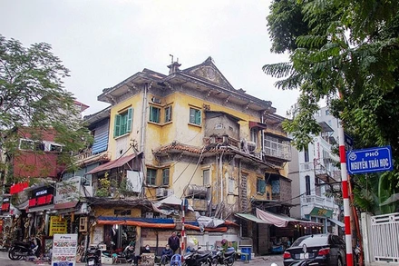 Biệt thự cũ trên phố Nguyễn Thái Học. (Ảnh: XD)