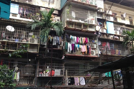 Còn nhiều khó khăn trong công tác bảo đảm phòng cháy, chữa cháy tại các khu nhà tập thể cũ ở Hà Nội.