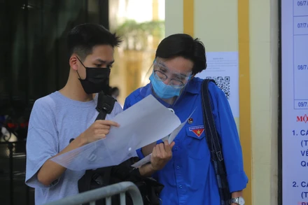 Thí sinh có thể dùng mã số định danh được cơ quan công an cấp để truy cập hệ thống quản lý để đăng ký dự thi tốt nghiệp Trung học phổ thông. (Ảnh minh họa: Sơn Bách)