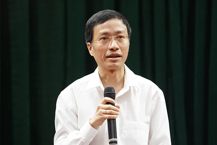 GS, TS Phan Trọng Lân, Cục trưởng Cục Y tế dự phòng, Bộ Y tế thông tin tại buổi cung cấp thông tin cho báo chí. 