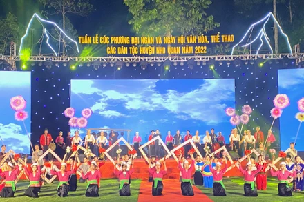 Lễ Khai mạc “Tuần du lịch Cúc  Phương đại ngàn và Ngày hội Văn hóa các dân tộc” ở huyện Nho Quan (Ninh Bình).