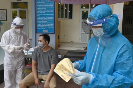 Xét nghiệm Covid-19 cho người dân. (Ảnh minh họa)