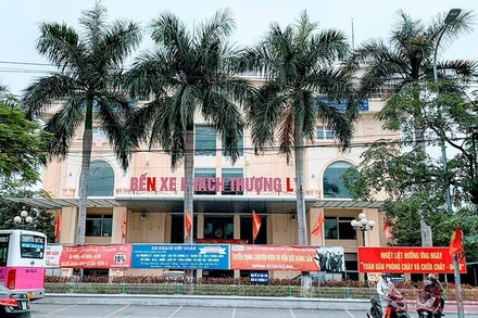 Bến xe Thượng Lý - nơi xảy ra vụ gây rối trật tự công cộng khiến Giám đốc Công ty Sơn Trường bị khởi tố.