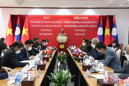 Hội đàm sáng 4/4 tại Thủ đô Vientiane, Lào. (Ảnh: Xuân Sơn)