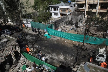 Hiện trường một vụ đánh bom liều chết ở Kabul, Afghanistan. (Ảnh tư liệu: THX/TTXVN)