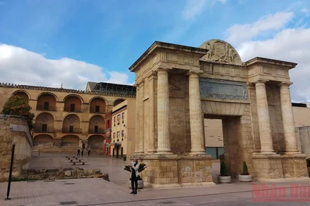 Khu vực Nhà thờ Hồi giáo Mezquita ở thành phố Córdoba, xứ Andalucía, miền Nam Tây Ban Nha. 