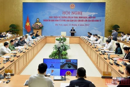 Thủ tướng Phạm Minh Chính chủ trì Hội nghị phát triển thị trường vốn.