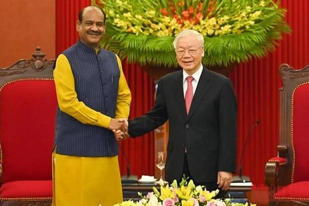 Tổng Bí thư Nguyễn Phú Trọng và Chủ tịch Hạ viện Cộng hòa Ấn Độ Om Birla tại buổi tiếp. (Ảnh: DUY LINH)