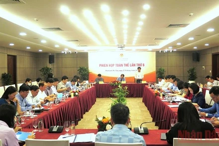 Các đại biểu ý kiến thẩm tra dự án Luật Thanh tra (sửa đổi).