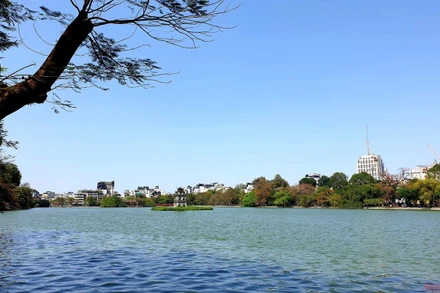 Hồ Hoàn Kiếm, Hà Nội (Ảnh: T.L)