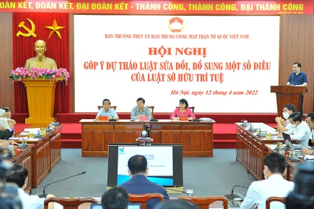 Quang cảnh Hội nghị góp ý Dự thảo Luật sửa đổi, bổ sung một số điều của Luật Sở hữu trí tuệ. (Ảnh: Kỳ Anh)