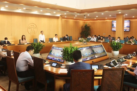 Quang cảnh cuộc họp.