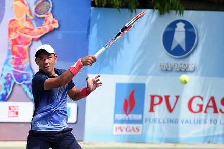 Lý Hoàng Nam có ngày ra quân thuận lợi ở nội dung đơn nam. (Ảnh: VTF)