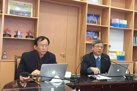 Hội chẩn hai ca bệnh Covid-19 nặng