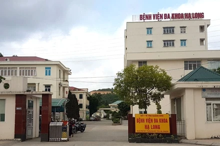 Bệnh viện dã chiến số 3 tại phường Hoành Bồ, TP Hạ Long.