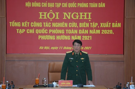 Đại tướng Lương Cường phát biểu ý kiến tại hội nghị. 