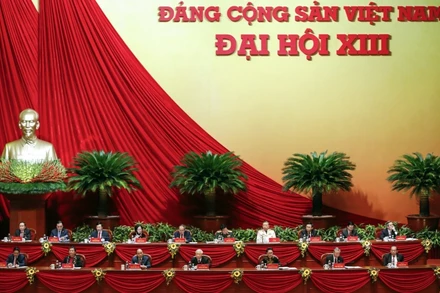 Đoàn Chủ tịch tại Đại hội.