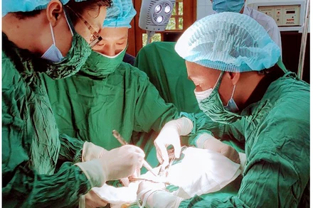Ca phẫu thuật sáng 2-1 tại Trung tâm y tế quân dân y Bạch Long Vĩ