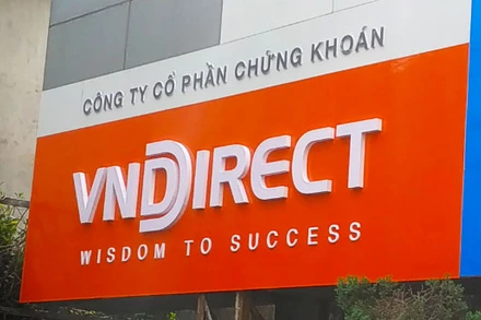 Chuyển quyền cổ phiếu, cấp nhiều mã chứng khoán trong tuần