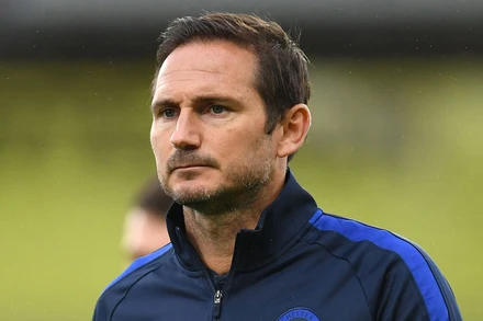Lampard chưa kịp đoạt danh hiệu nào cùng Chelsea dù vào tới chung kết Cup FA 2020. 