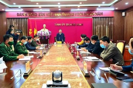 Ban chỉ đạo phòng, chống dịch tỉnh Quảng Ninh họp khẩn triển khai các biện pháp cấp bách phòng, chống dịch Covid-19.