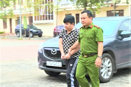 Đối tượng Võ Hoài Thiện được di lý về Công an TP Buôn Ma Thuột để tiếp tục điều tra, xử lý. 