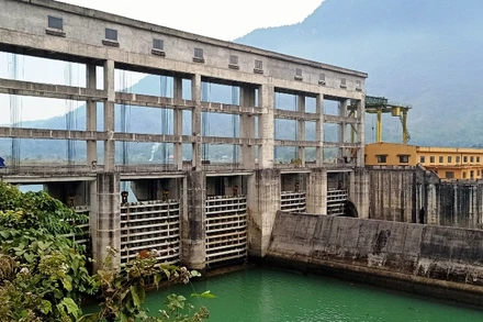 Nhà máy Thủy điện Sông lô 2.