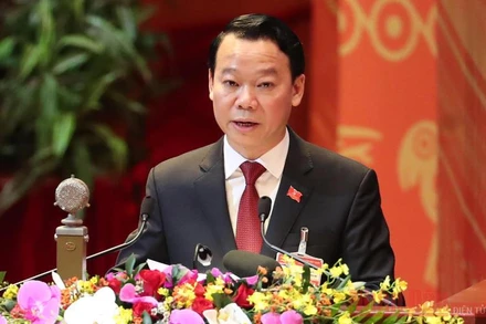 Bí thư Tỉnh uỷ Yên Bái Đỗ Đức Duy phát biểu tham luận. (ẢNH: ANH TUẤN - DUY LINH)