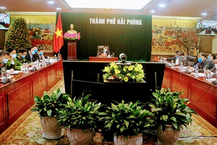 Quang cảnh TP Hải Phòng họp trực tuyến phòng, chống dịch Covid-19. 