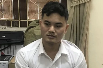 Nguyễn Duy Hướng bị bắt giữ. (Ảnh: Công an cung cấp)