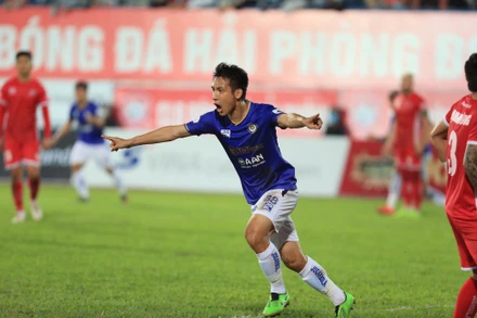 Sự trở lại của Hùng Dũng đồng nghĩa với một chiến thắng quan trọng dành cho CLB Hà Nội. 