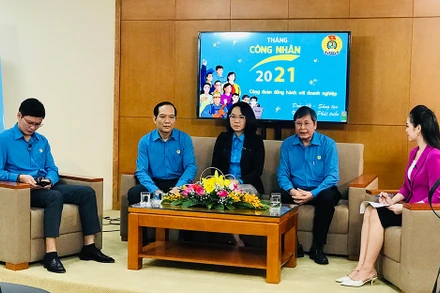 Toàn cảnh cuộc tọa đàm.