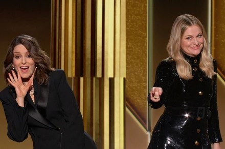 Hai nữ diễn viên dẫn chwong trình tại hai thành phố khác nhau.