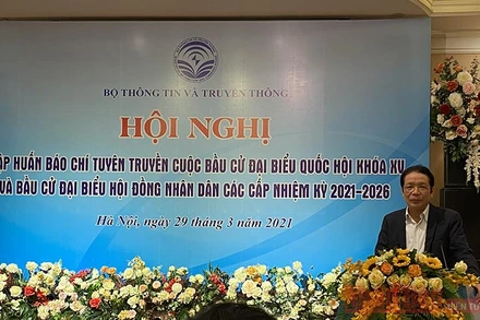 Thứ trưởng Thông tin và Truyền thông Hoàng Vĩnh Bảo phát biểu tại hội nghị. Ảnh: Trịnh Dũng.