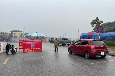 Huyện Kim Thành tăng cường tuyên truyền lưu động về công tác phòng, chống Covid-19 trong bối cảnh dịch bệnh diễn biến phức tạp.