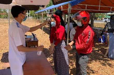 Sau khi dịch Covid-19 tại tỉnh Gia Lai và nhiều tỉnh, thành phố trên cả nước đã được kiểm soát, UBND tỉnh Đắk Lắk quyết định dừng hoạt động năm chốt kiểm soát dịch Covid-19 trên địa bàn tỉnh.