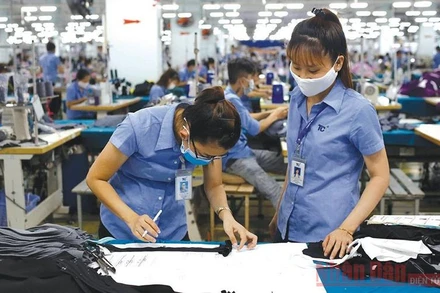 Các đơn hàng dệt may đã dần quay trở lại.