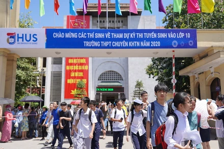 Kỳ tuyển sinh vào lớp 10 Trường THPT chuyên Khoa học Tự nhiên năm 2020