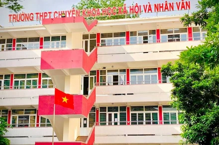 Trường chuyên Khoa học Xã hội và Nhân văn tuyển 150 học sinh vào lớp 10