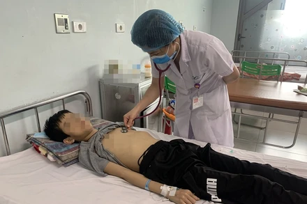 Bé trai đã bình phục sức khỏe.