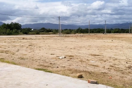 Một góc Khu tái định cư tại thôn Nhị Hà 1, xã Nhị Hà, huyện Thuận Nam (Ninh Thuận) đã hoàn thành thi công hạ tầng.