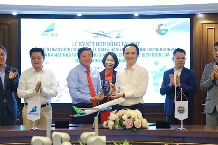 Bamboo ký cam kết tài trợ 3,5 tỷ đồng cho Giải bóng chuyền vô địch quốc gia 2021.