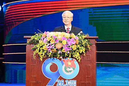 Tiền đồ xán lạn của dân tộc đang chờ đón tuổi trẻ nước nhà (*)