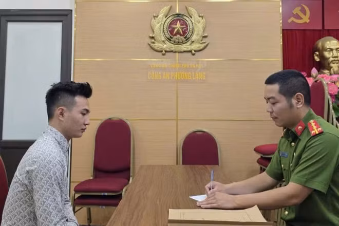 Đối tượng Nguyễn Xuân Khải tại cơ quan Công an.